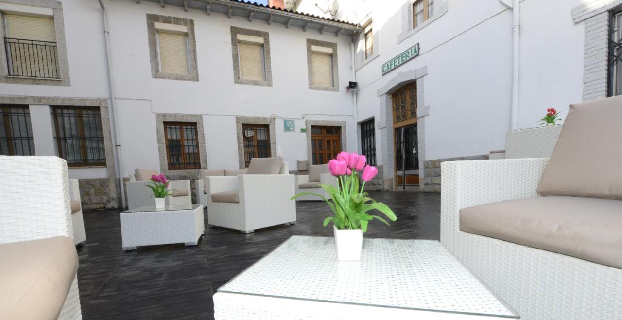 Hostal Casa Abascal Посада-де-Вальдеон Экстерьер фото