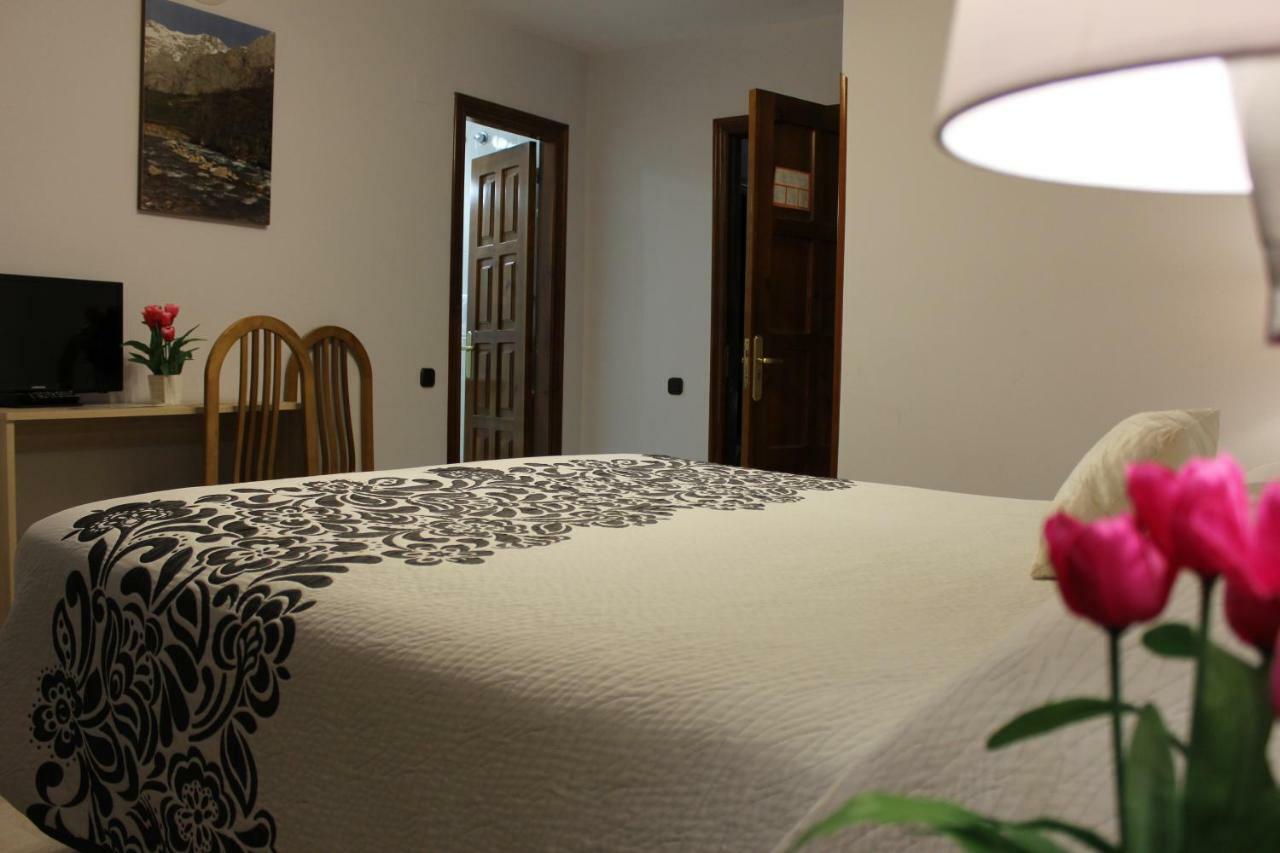 Hostal Casa Abascal Посада-де-Вальдеон Экстерьер фото