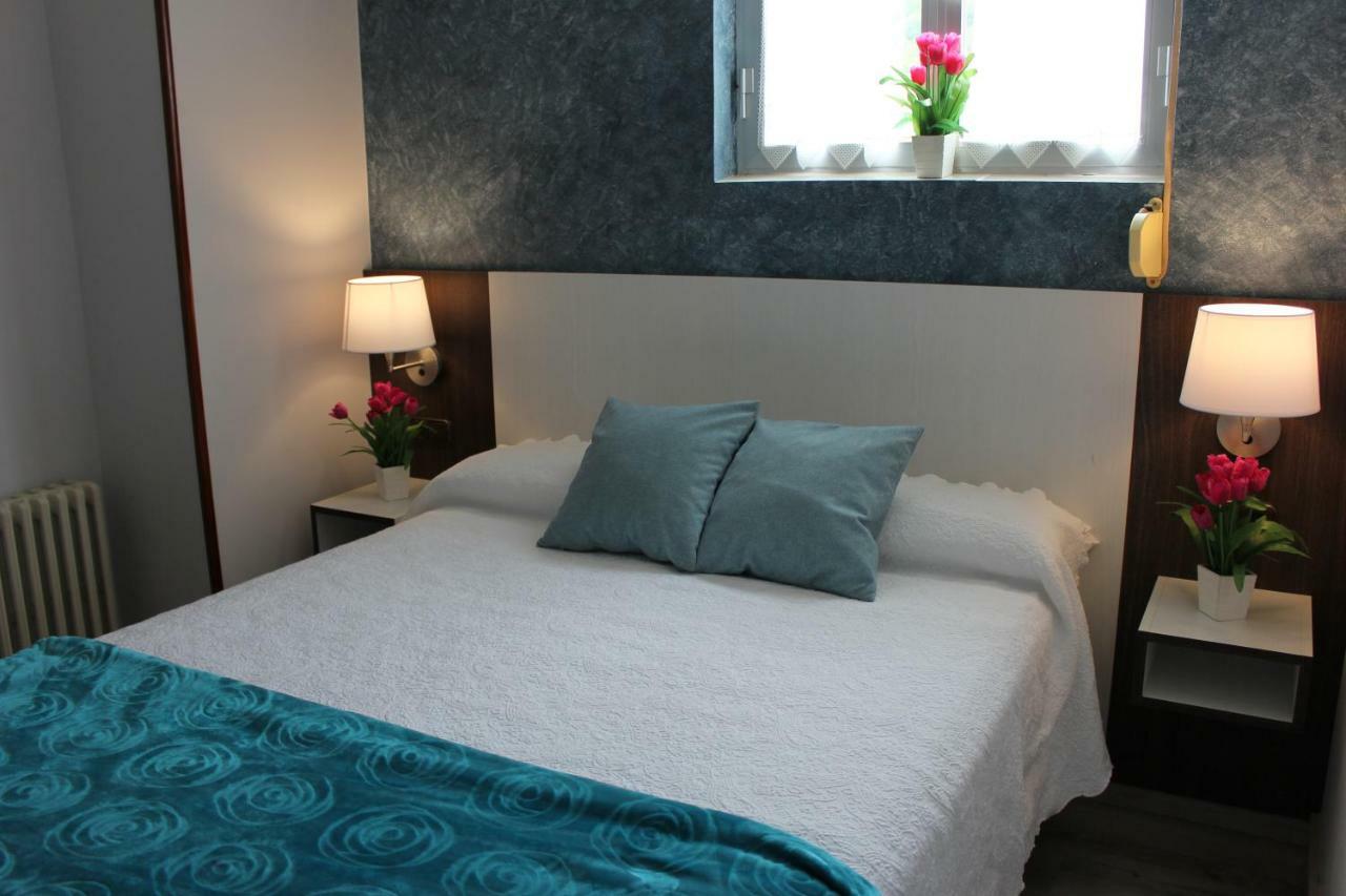 Hostal Casa Abascal Посада-де-Вальдеон Экстерьер фото